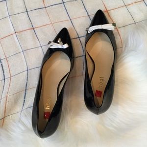 Hogl Black Patent Leather Kitten Heel Pump Sz US 9